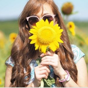 Meet your Posher, Ngoc